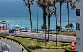 Nereo Rooms